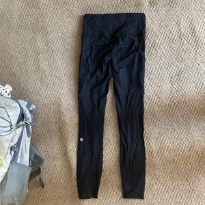Black lulu lemon leggings